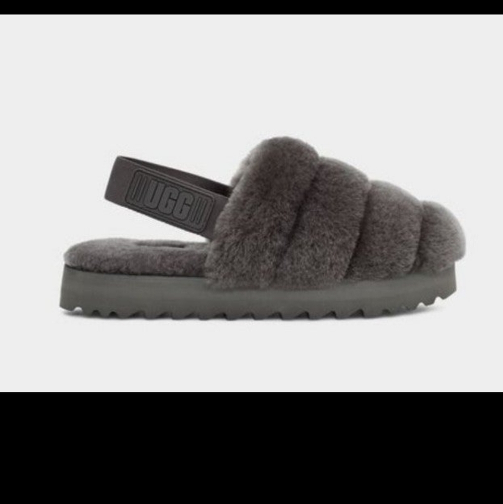 UGG super fluff slippers charcoal size 7